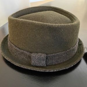 Fedora hat